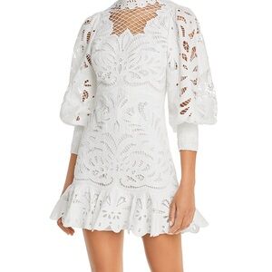 ALICE AND OLIVIA
Yazmin Lace Mini Dress. US SIZE 8